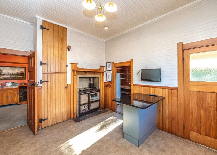  at 112 Great North Road, Otamatea, Whanganui, Manawatu / Whanganui