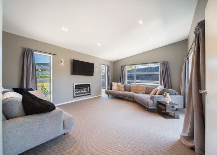  at 3 Blakewell Lane, Dinsdale, Hamilton, Waikato