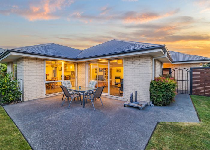  at 32 Euphrasie Drive, Aidanfield, Christchurch City, Canterbury