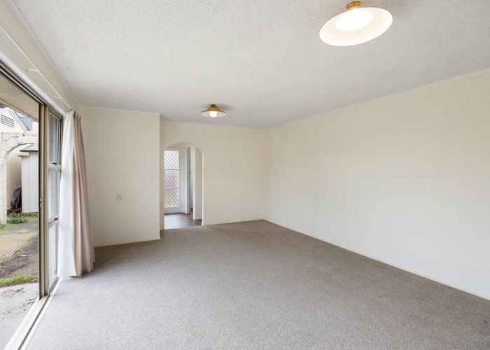  at 86A Marshall Street, Fairfield, Hamilton
