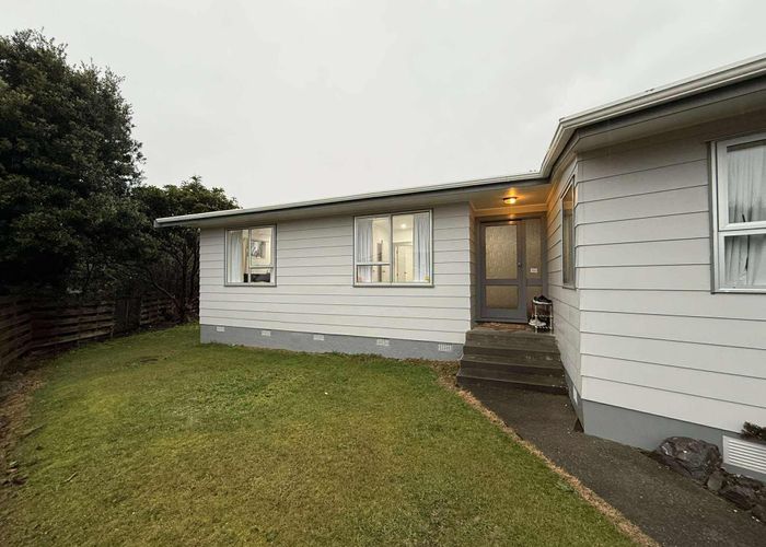  at 18 Thimble Lane, Whitby, Porirua, Wellington