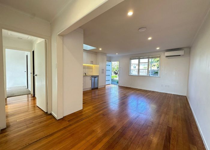  at 2/48 Ferndale Road, Mount Wellington, Auckland City, Auckland