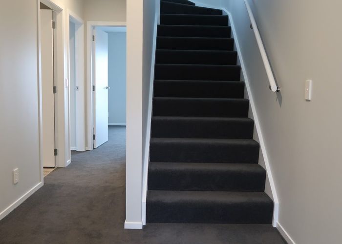  at 20 Kopua Place, Whitby, Porirua, Wellington