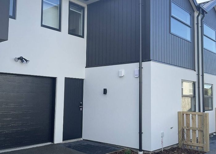  at 2/23 Winton Street, St. Albans, Christchurch City, Canterbury