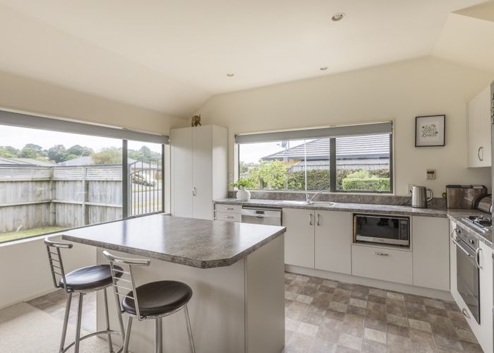  at 122 Weggery Drive, Waikanae Beach, Waikanae