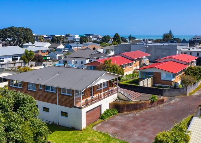  at 266B Courtenay Street, Strandon, New Plymouth