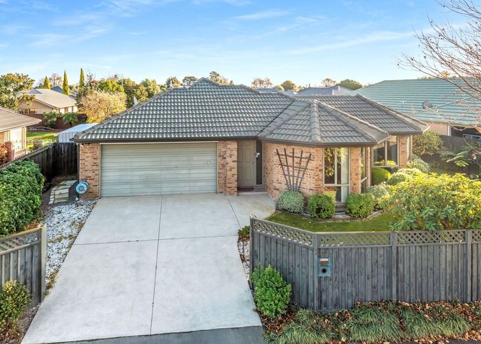  at 25 Robinia Place, Wigram, Christchurch City, Canterbury