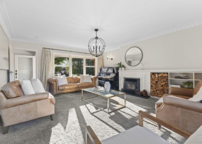  at 12 Tainui Terrace, Mangere Bridge, Auckland
