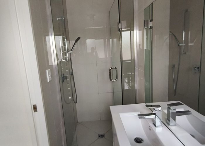  at 141b Russell Rd, Manurewa, Manukau City, Auckland