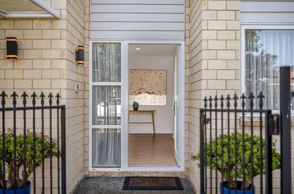  at 16  Rosewell Crescent, Flat Bush, Manukau City, Auckland