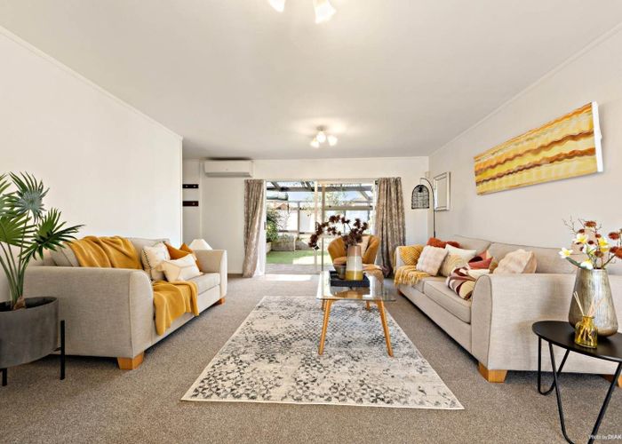  at 2/45 Astley Avenue, New Lynn, Waitakere City, Auckland