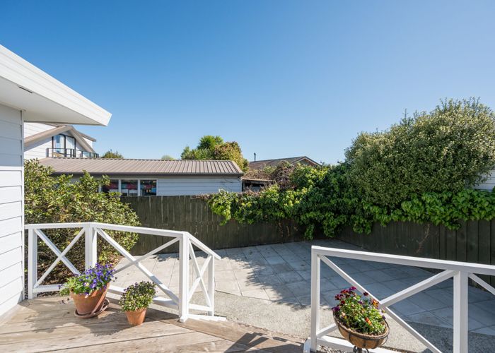  at 2/30 Aldinga Avenue, Stoke, Nelson