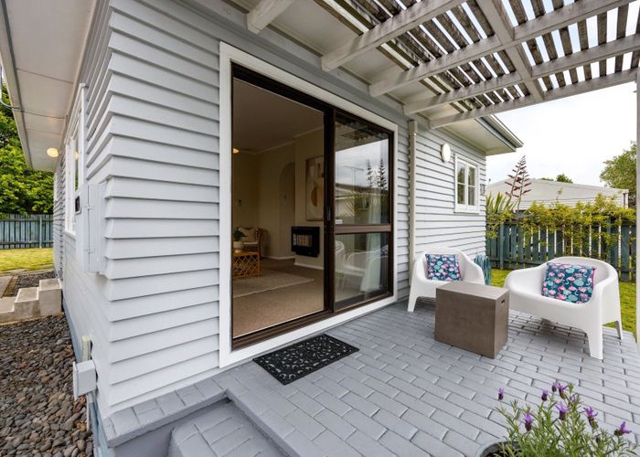  at 16A Bains Avenue, Hamilton East, Hamilton