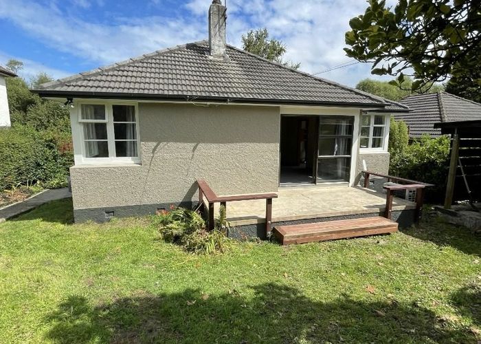  at 25 Lowe Street, Pine Hill, Dunedin, Otago