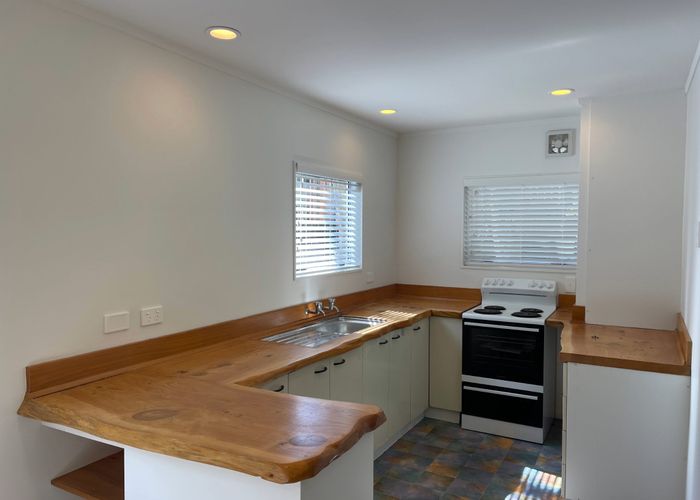  at 24 Junction Rd, Oneroa, Waiheke Island, Auckland