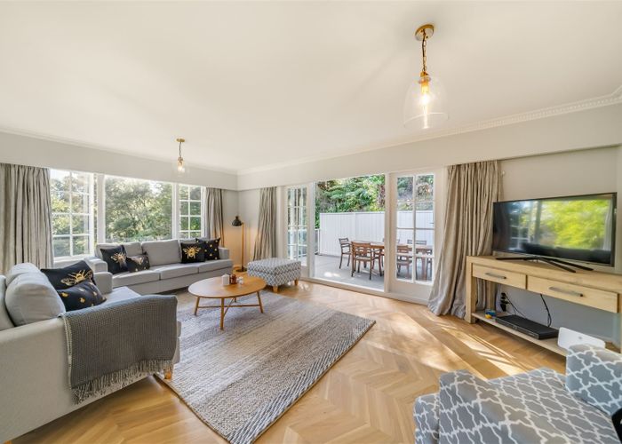  at 67 Chatsworth Road, Silverstream, Upper Hutt