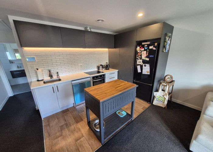  at 2/88 Poulson Street, Addington, Christchurch City, Canterbury