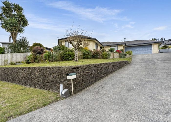  at 41 Village Park Drive, Welcome Bay, Tauranga, Bay Of Plenty