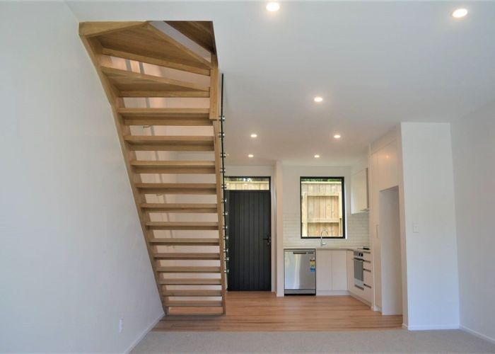  at 4/13 Fancourt Street, Karori, Wellington