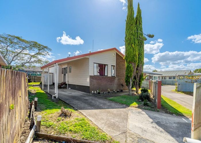  at 1/10 Barcroft Place, Clendon Park, Manukau City, Auckland