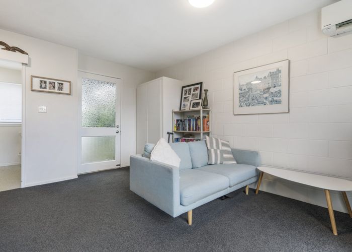  at 2/111 Melrose Road, Mount Roskill, Auckland City, Auckland