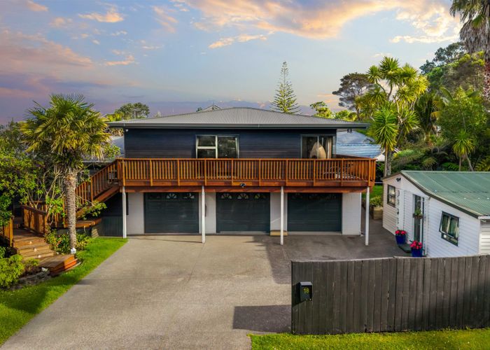  at 18 Awhiorangi Promenade, Swanson, Waitakere City, Auckland