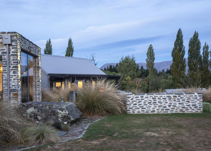  at 34 Mountain View Road, Dalefield, Queenstown