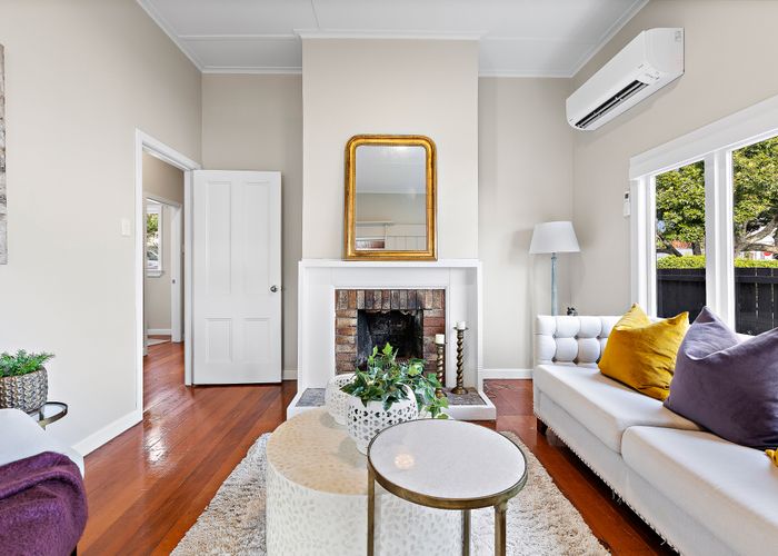  at 43 Marlborough Street, Mount Eden, Auckland