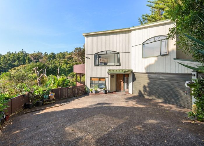  at 43B Island Bay Road, Beach Haven, North Shore City, Auckland