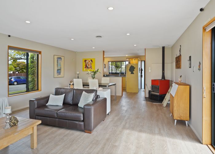  at 11 Glenmore Avenue, Casebrook, Christchurch