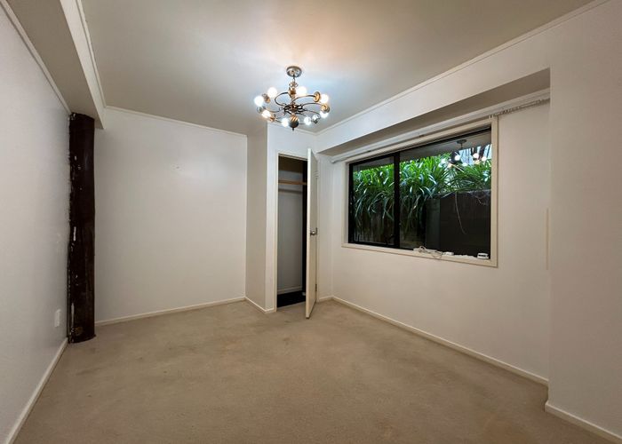  at 5 Mckenzie Avenue, Arkles Bay, Whangaparāoa