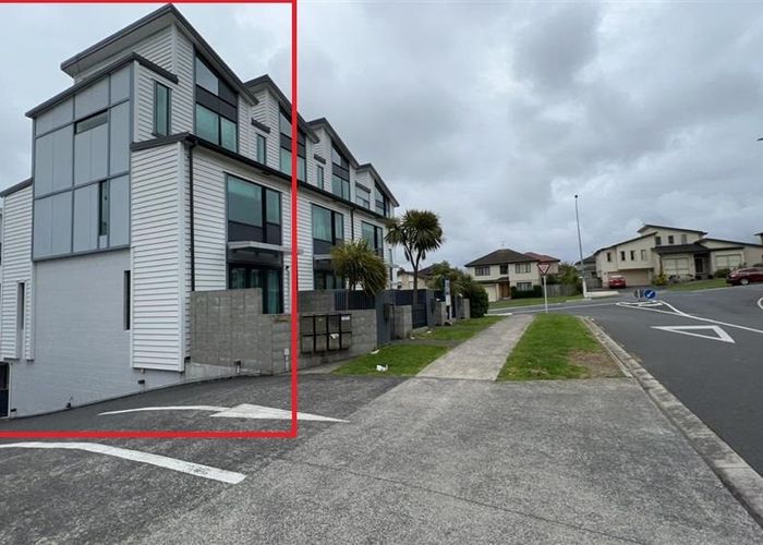  at 82 Norwood Drive, Flat Bush, Manukau City, Auckland