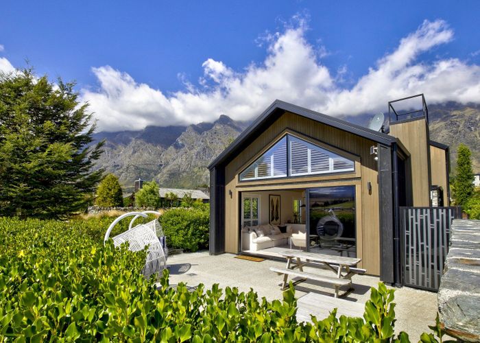  at 8 Soudley Court, Jacks Point, Queenstown-Lakes, Otago