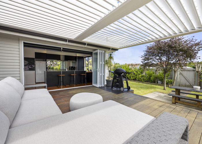  at 2 Bideford Street, Brooklands, New Plymouth