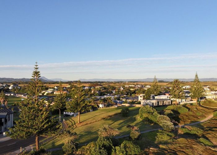  at 5 Pacific Parade, Coastlands, Whakatane, Bay Of Plenty