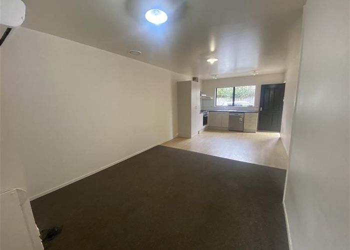 at 2/77 Carrington Avenue, Hillcrest, Hamilton, Waikato