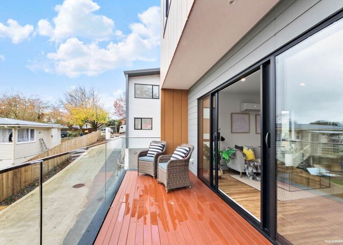 at 3/18 Pine Street, New Lynn, Waitakere City, Auckland