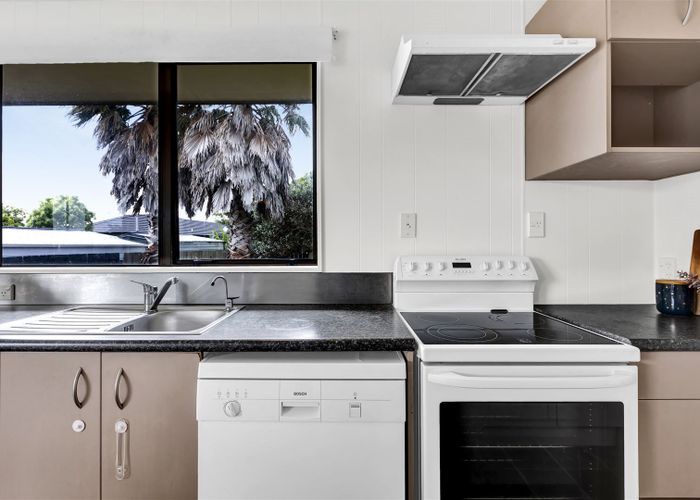  at 14 Glasgow Street, Bell Block, New Plymouth