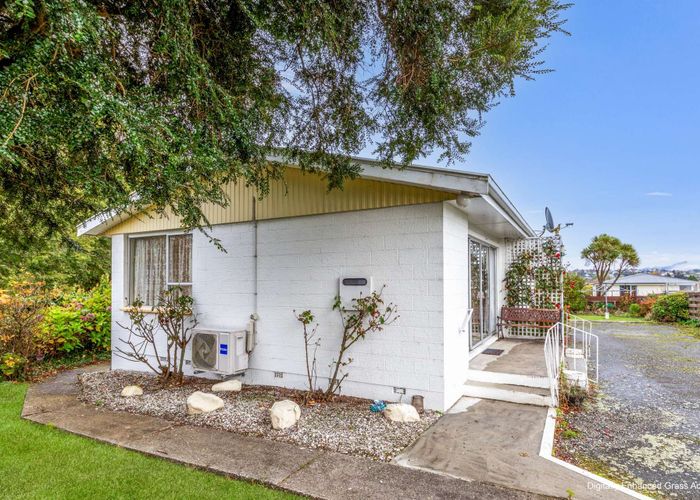  at 9 Dale Crescent, Gore, Gore, Southland