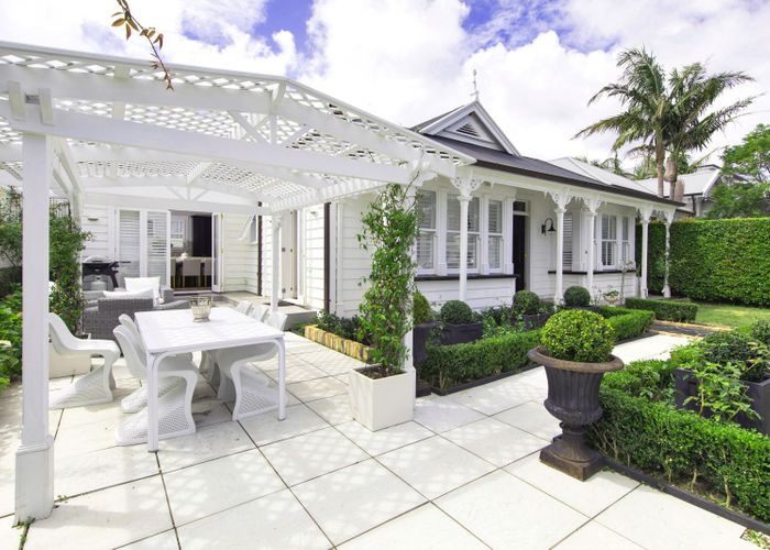  at 35 Wallace Street, Herne Bay, Auckland