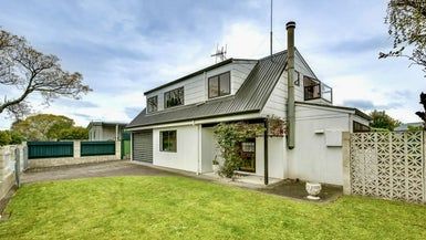  at 32 Atherfold Crescent, Greenmeadows, Napier