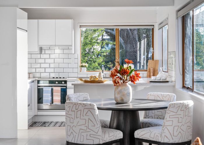  at 34 Kelman Road, Kelston, Waitakere City, Auckland