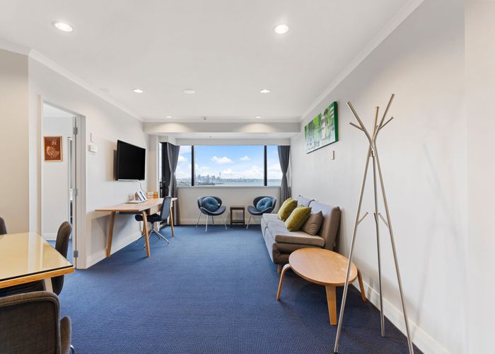  at 9-17 Byron Avenue, Takapuna, North Shore City, Auckland