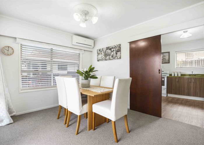  at 76 Fairview Street, Chartwell, Hamilton