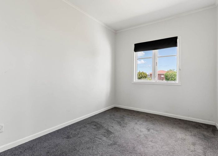  at 74 Oakdale Road, Hillsborough, Auckland City, Auckland