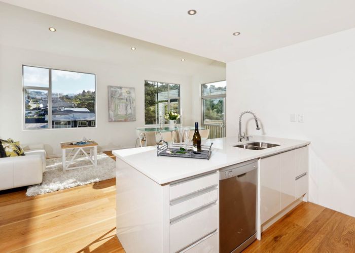  at 16 Bintulu Place, Albany, North Shore City, Auckland