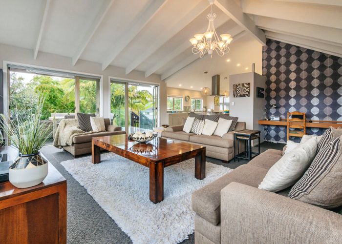  at 9 Valerie Crescent, Albany