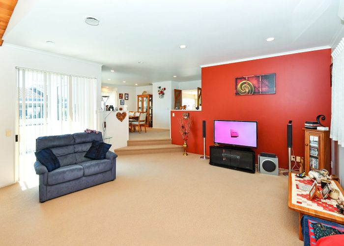  at 5 Paulownia Place, Totara Heights, Auckland
