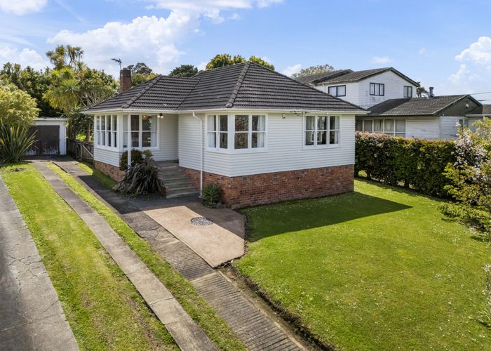  at 29 Weybridge Crescent, Glen Innes, Auckland City, Auckland