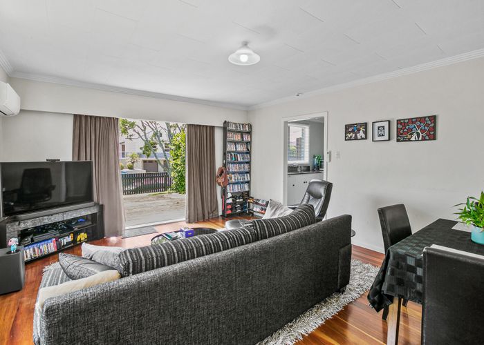  at 16 Mangorei Road, Strandon, New Plymouth